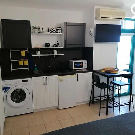 Alba Family Club Hotel Primorsko Ngoại thất bức ảnh