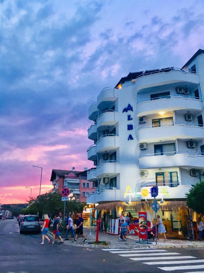 Alba Family Club Hotel Primorsko Ngoại thất bức ảnh
