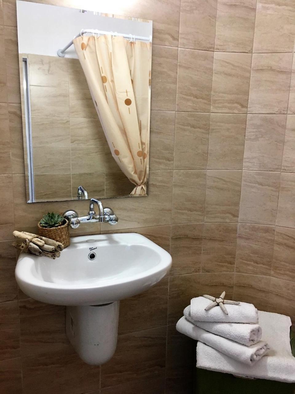 Alba Family Club Hotel Primorsko Ngoại thất bức ảnh